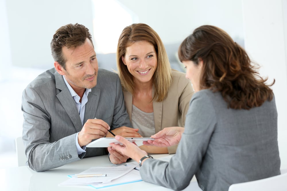 Rate-and-Term Refinance vs. Cash-Out Refi: What’s the Difference?